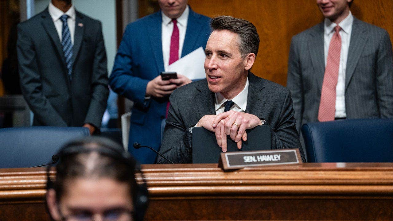 Sen. Josh Hawley speaks about proposed legislation targeting USPS executive bonuses